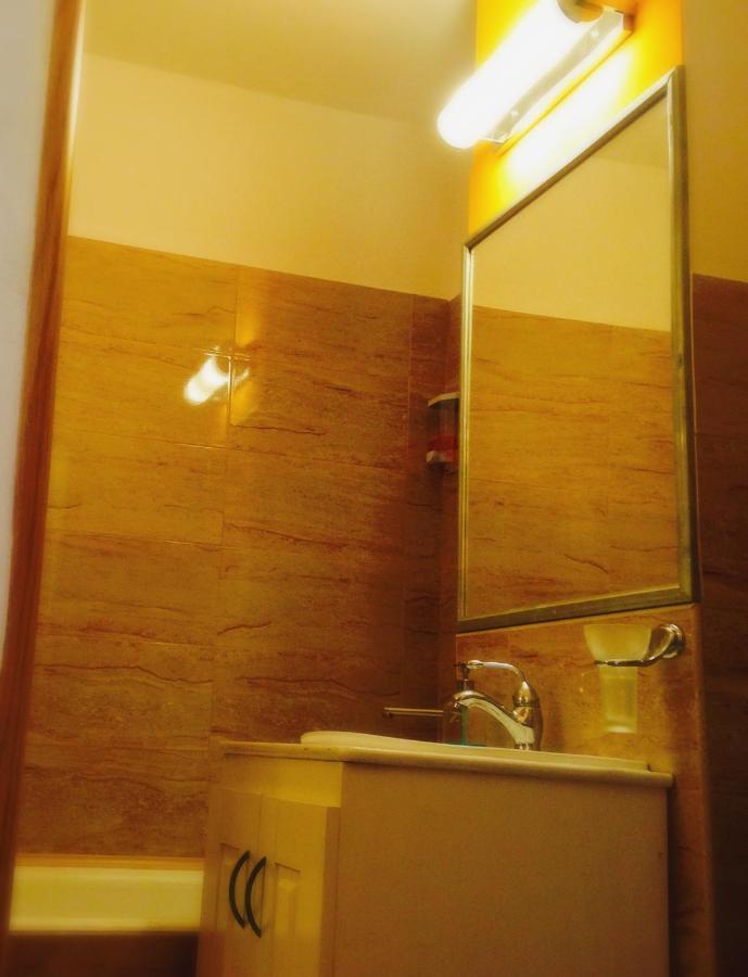 Nexus Happy Apartment Miercurea Ciuc Ngoại thất bức ảnh